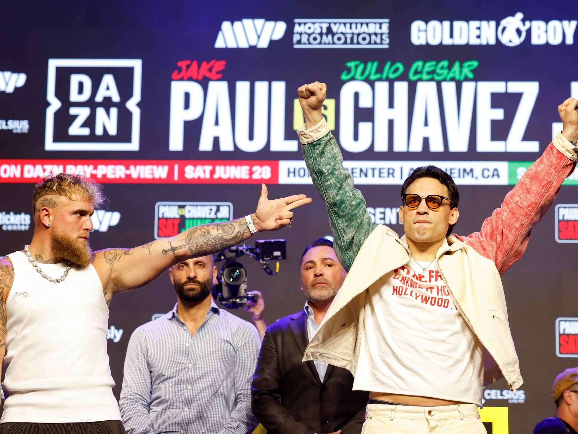 A história de Julio César Chávez Jr., o boxeador que cresceu na sombra do pai e retorna ao ringue para um desafio duvidoso com Jake Paul.