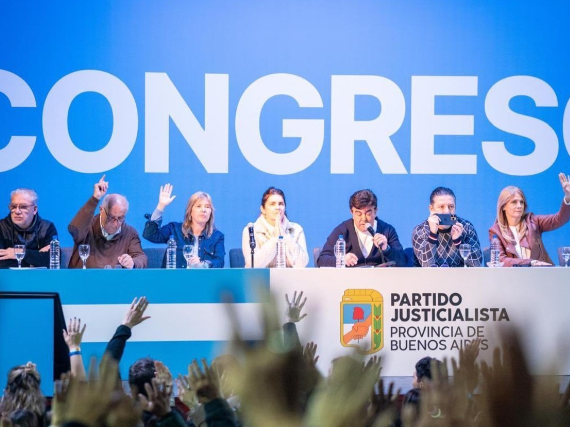Although tensions continue between the Kirchners and Kicillof, a meeting was held to guide the preparation of the Buenos Aires lists.