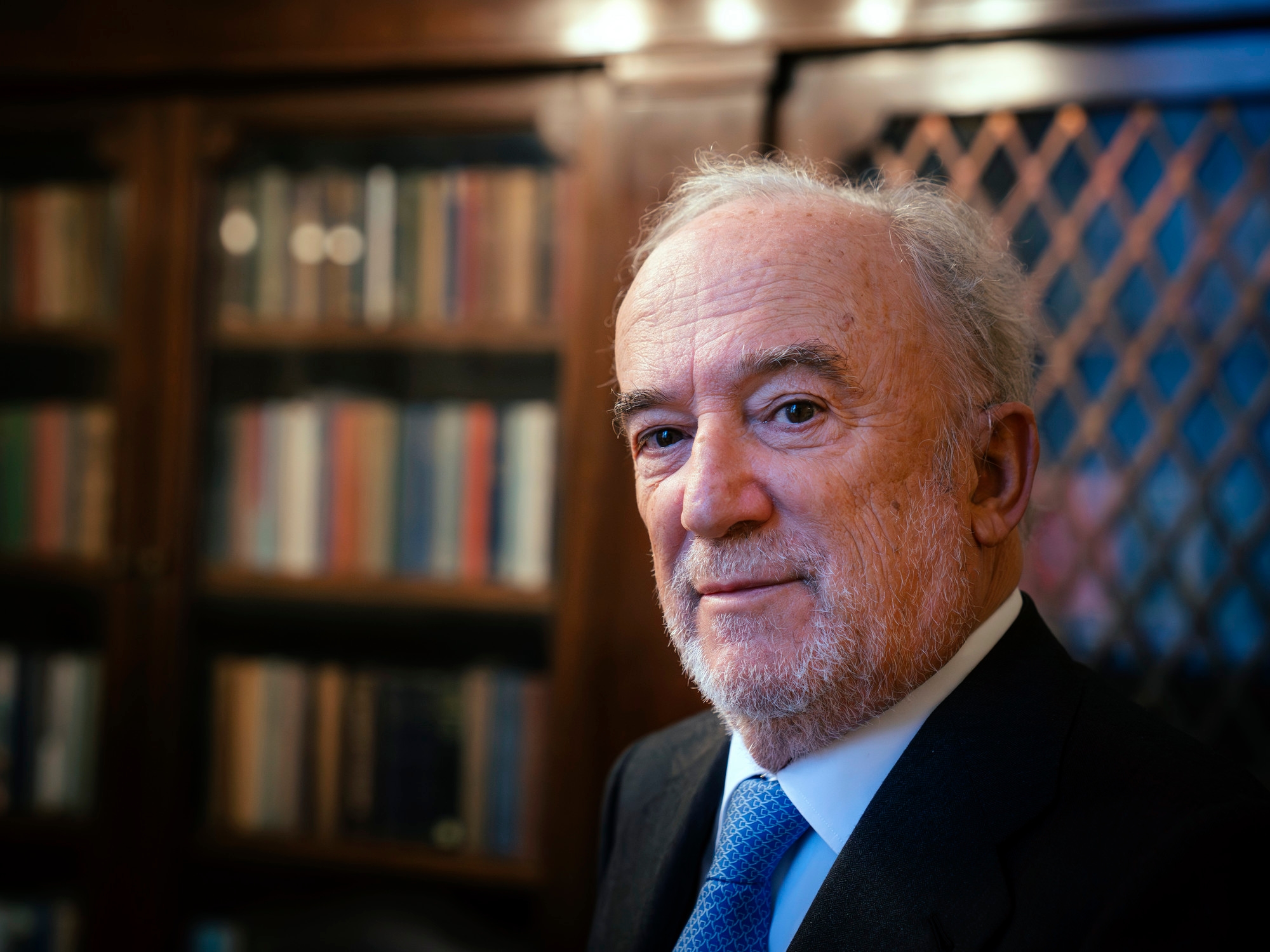 Santiago Muñoz Machado, direttore della RAE (Reale Accademia Spagnola): "Distruggere la lingua non pone fine alla discriminazione".