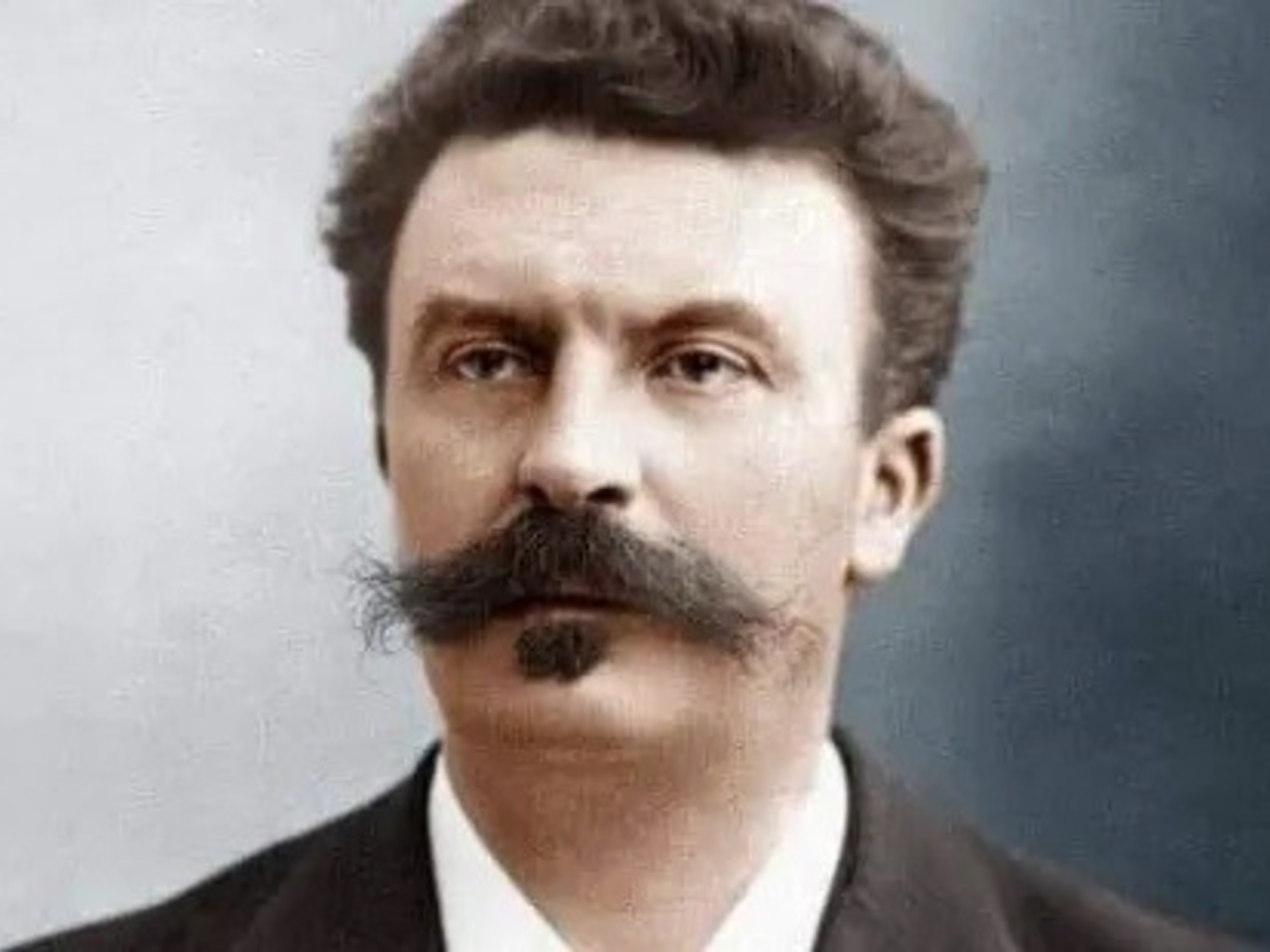 Guy de Maupassant: Come la sifilide incontrollata ha influenzato artisti e scrittori della Belle Époque