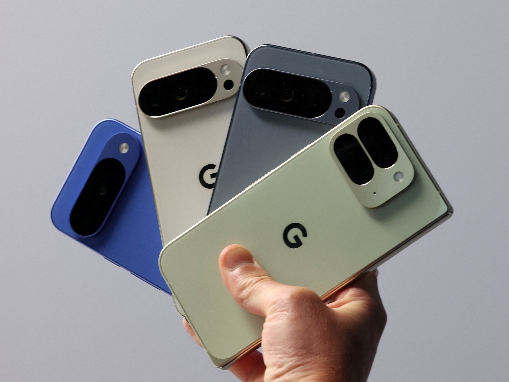 Google, yeni Pixel 10'u tanıttı: Fiyatlar, detaylar ve onu iPhone'dan öne geçiren yenilikler.
