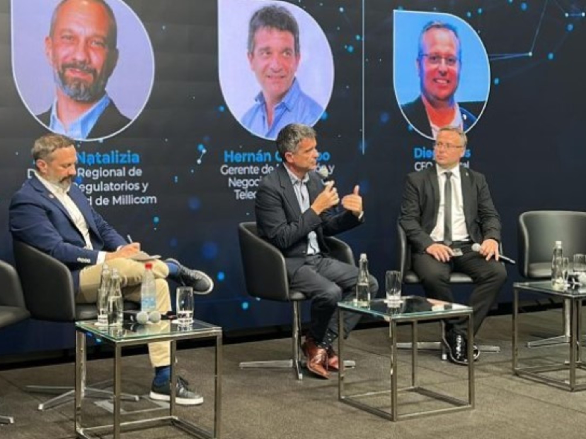 Fortes críticas das operadoras de celular, que pedem revisão do processo licitatório do 5G no Paraguai.