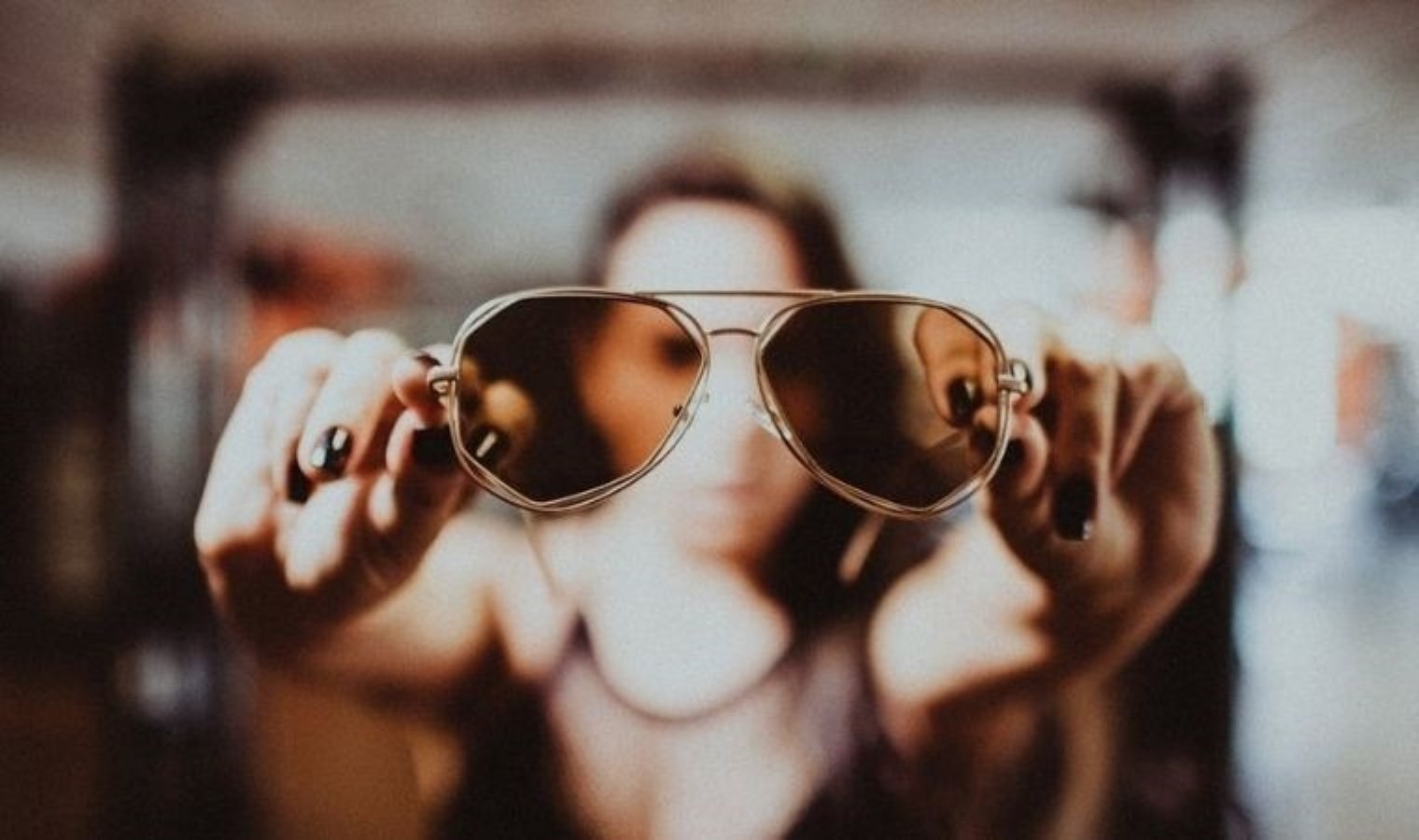 Les opticiens mettent en garde contre les fausses lunettes de soleil