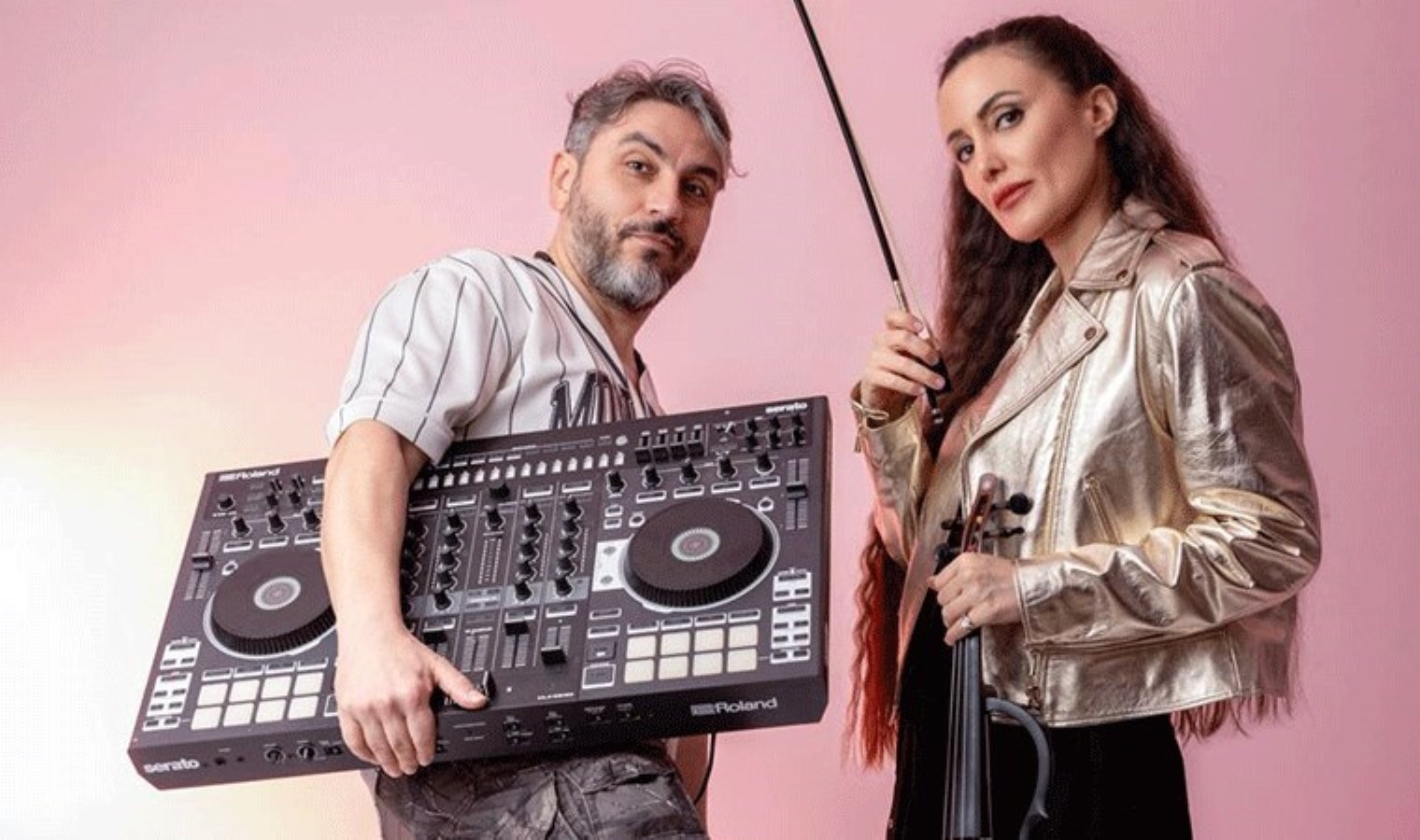 Elektronische Musik anders interpretiert: RENDA PROJECT verwandelt die Bühne