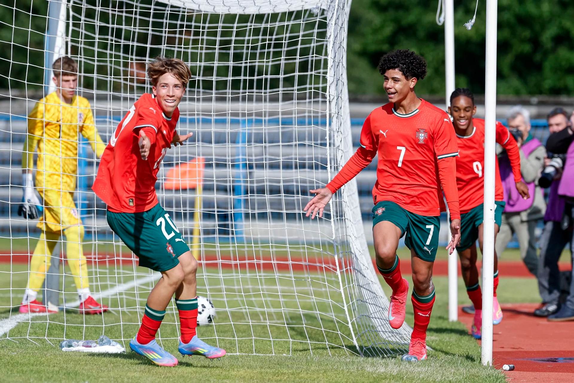 Cristiano Júnior marca un doblete en el triunfo de Portugal en el torneo de Vlatko Markovic