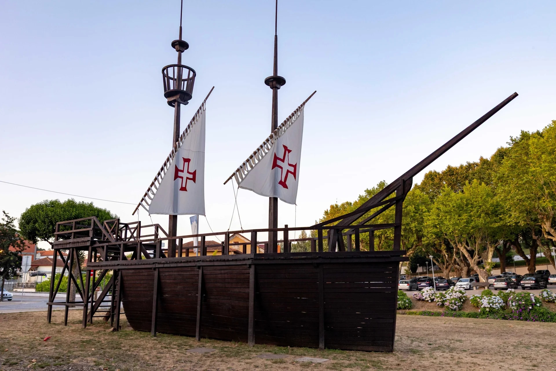 Tribute to the “Children of the Medieval Journey”
