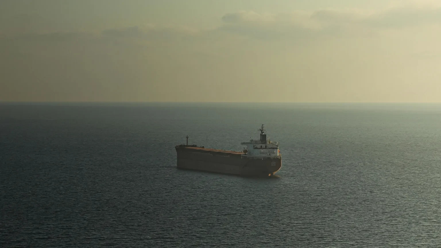 UK extends sanctions against Russian 'ghost fleet'