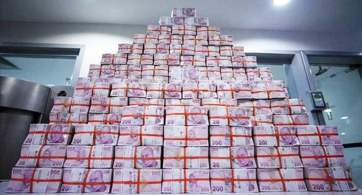 7,8 milyar dolarlık cari açık, bakana göre yazın toparlanma eğilimine girebilirmiş