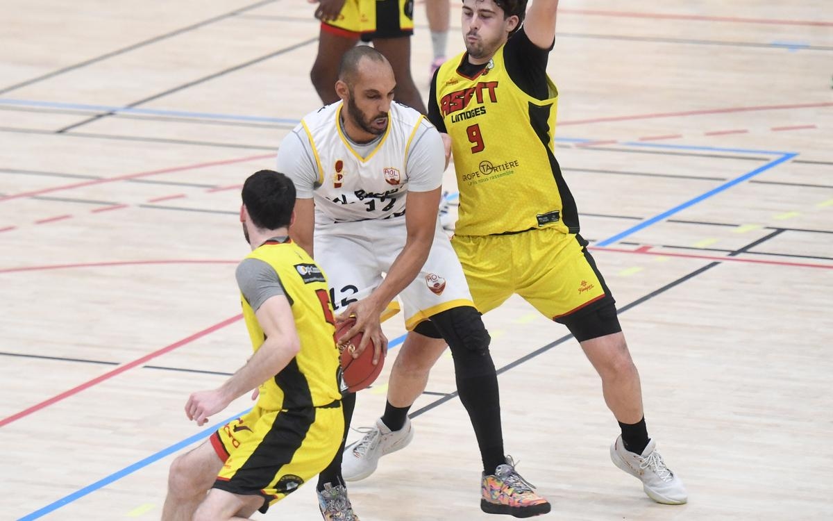 Basketball, Men's Pre-National:
heavyweight against Boulazacois