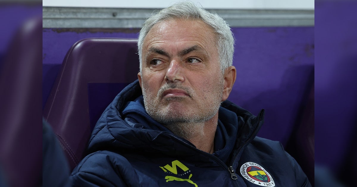 José Mourinho acusado de racismo en Turquía: "saltan como monos"