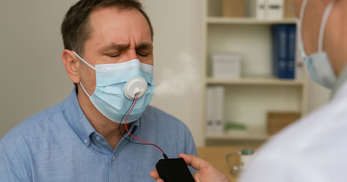 Una mascarilla detecta enfermedad renal crónica con solo respirar