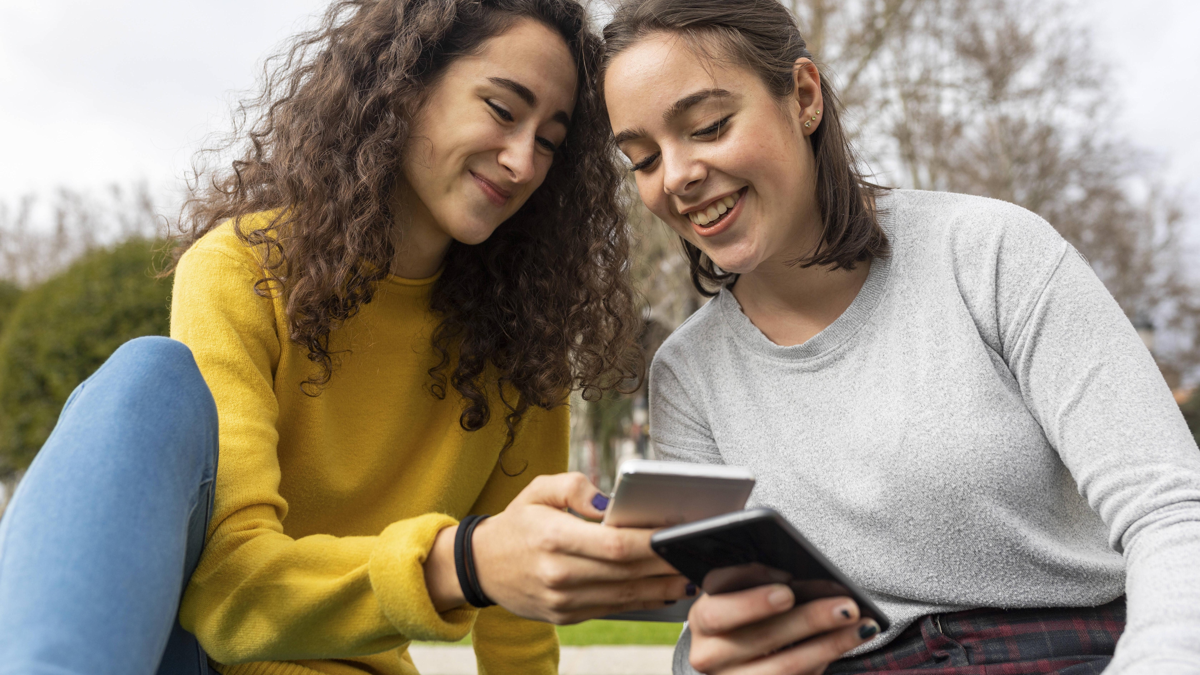 Fact check: Are young people now lost to print - or not?