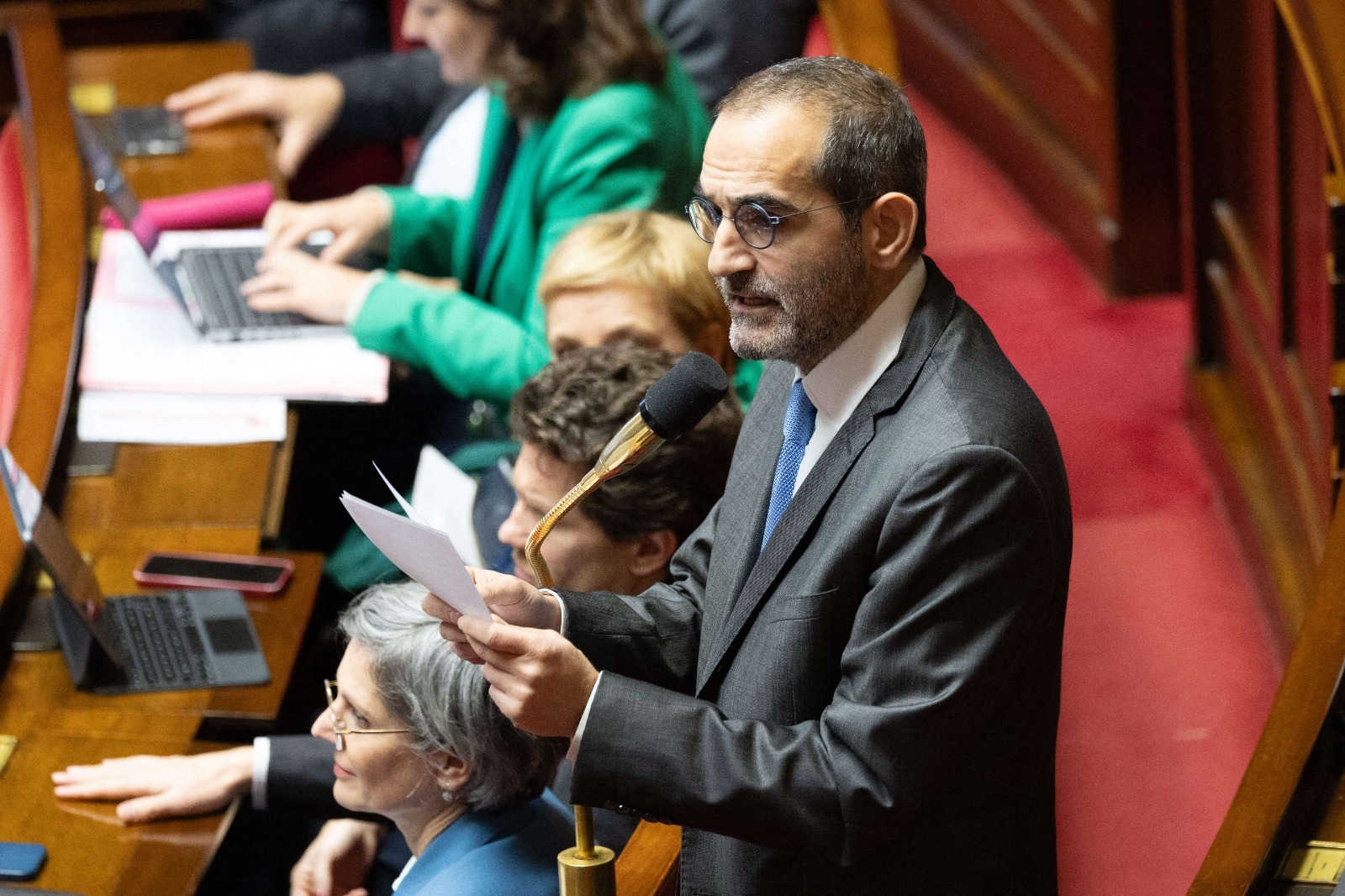 Abgeordnete Pouria Amirshahi darf endlich in den USA bleiben