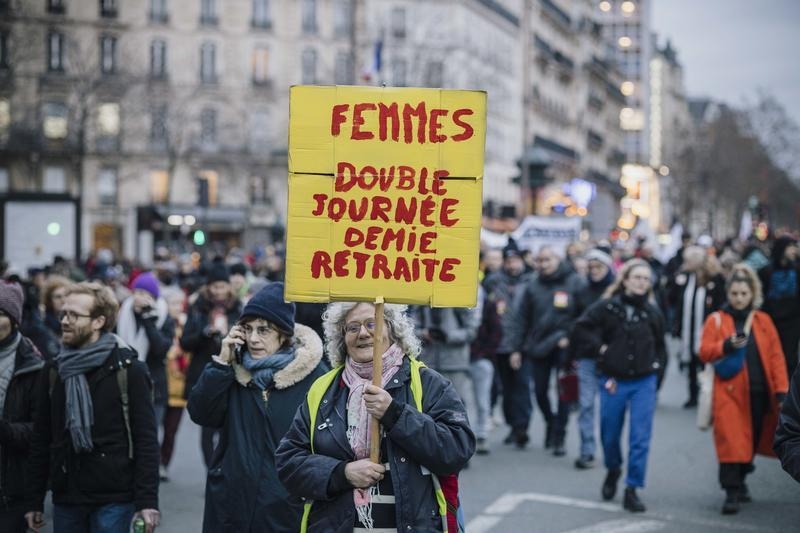Pensions Conclave: Medef Makes Fun of Women with False Concessions on Pensions