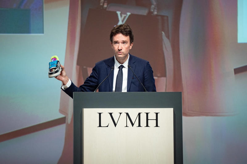 Loro Piana: Por que a empresa da LVMH, chefiada pelo filho de Bernard Arnault, está sob "administração judicial" na Itália