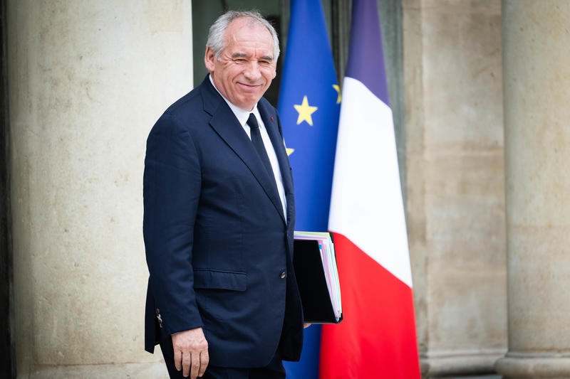 Qual é o "banco da democracia", a única proposta consensual de François Bayrou?