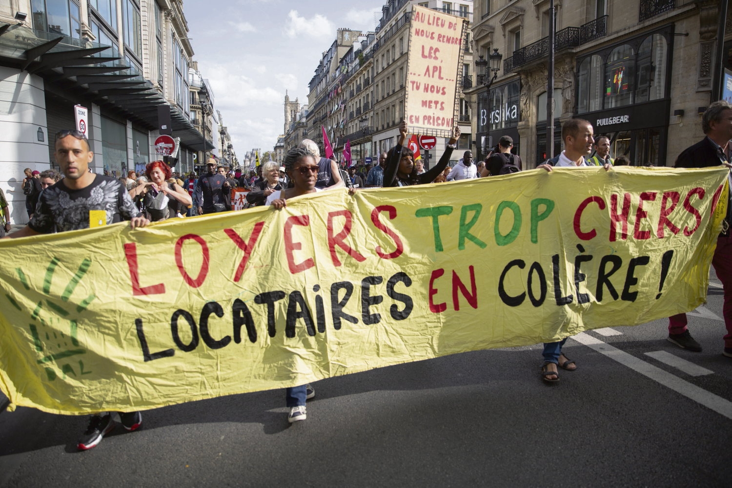 "We are facing a crackdown on poverty": when garnishments of wages from unpaid rents strangle the poorest tenants