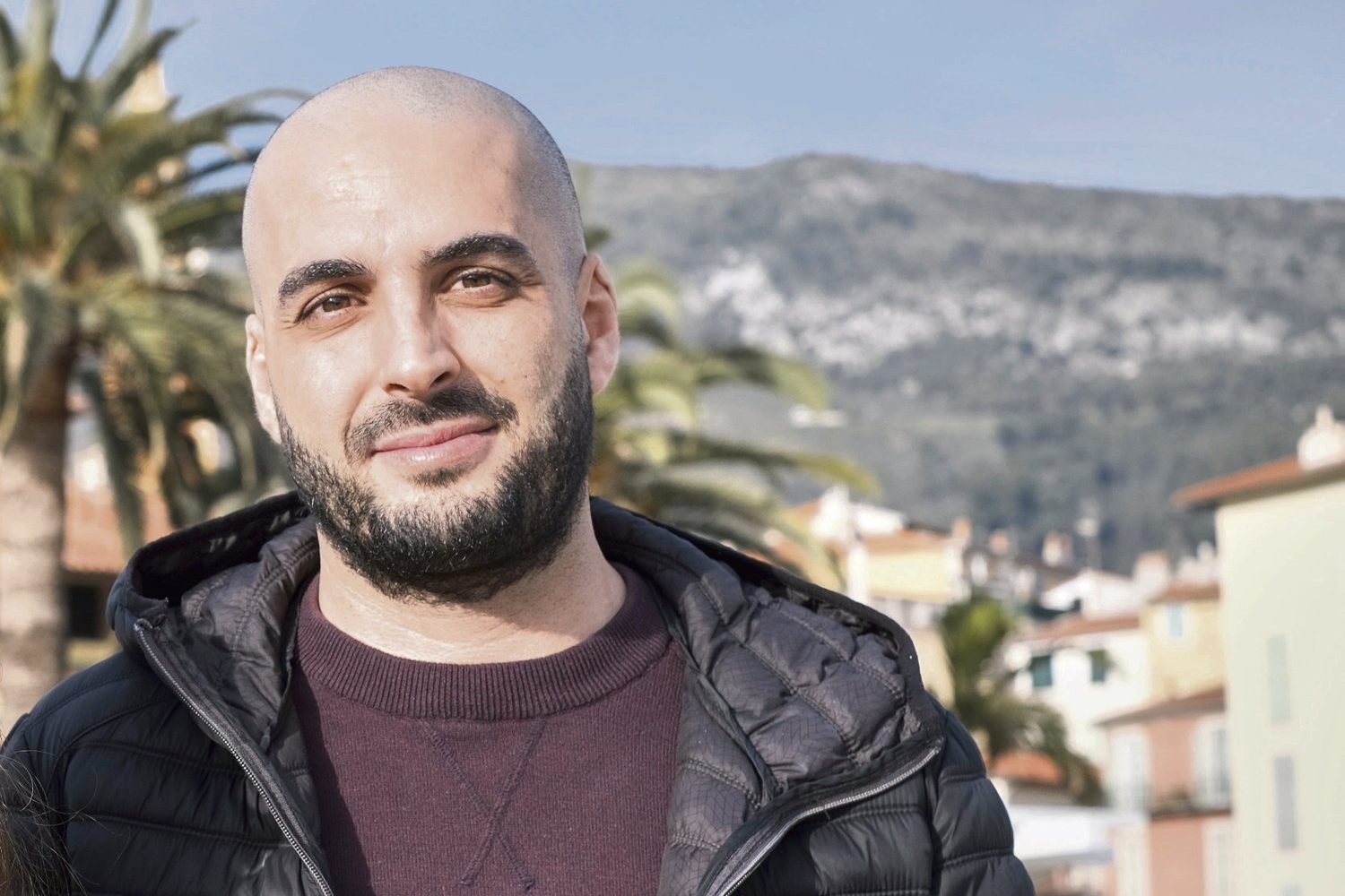 In Saint-Raphaël verzet Julien Picot zich tegen de plaatsing van een anticommunistisch ‘revisionistisch monument’