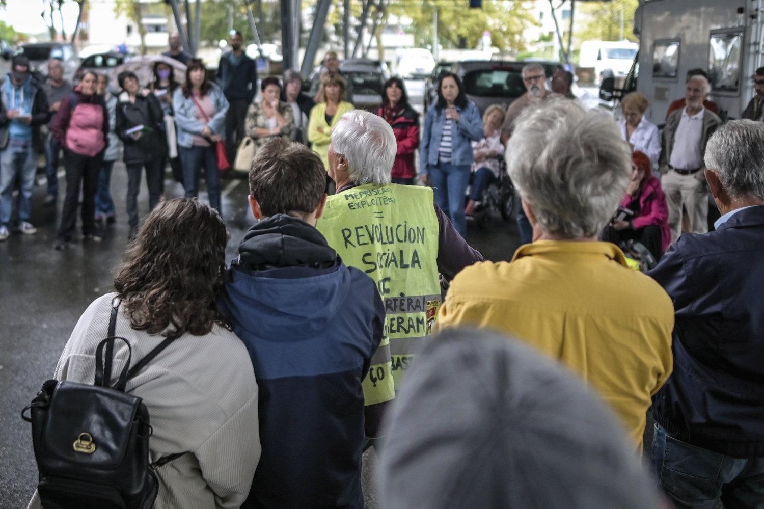 Caregivers, teachers, energy workers, yellow vests... why anger is overflowing