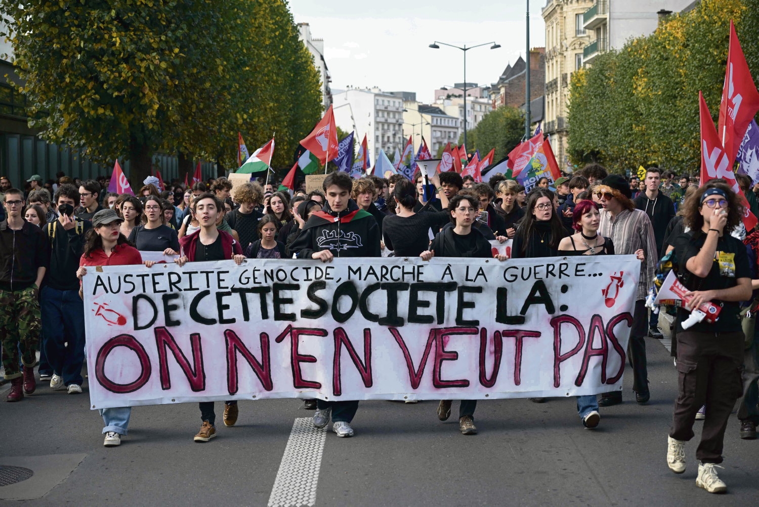 2 Ekim Grevi: Rennes'te öğrenciler alayı genişletmek için yoğun çaba harcıyor