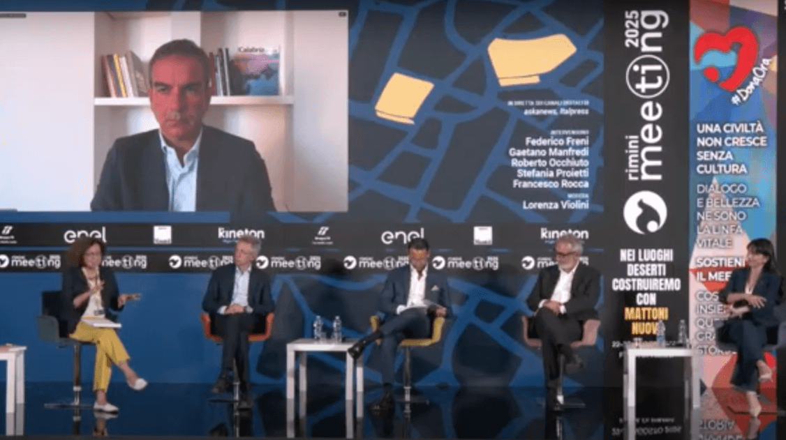 Autonomia tra coordinamento e territorio, confronto al Meeting di RImini