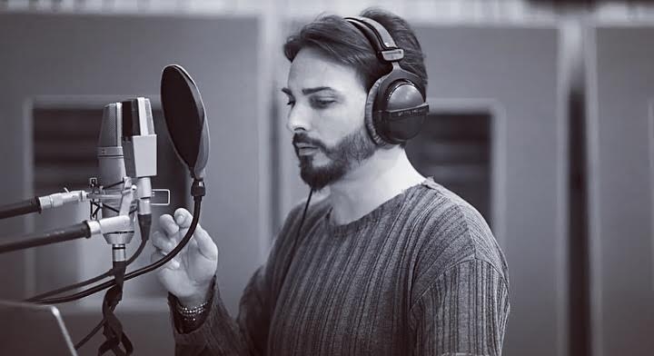 Neues Album von Tony Colombo: Das Album enthält 14 Songs, die mit D'Agostino, Barbato und Turco geschrieben wurden
