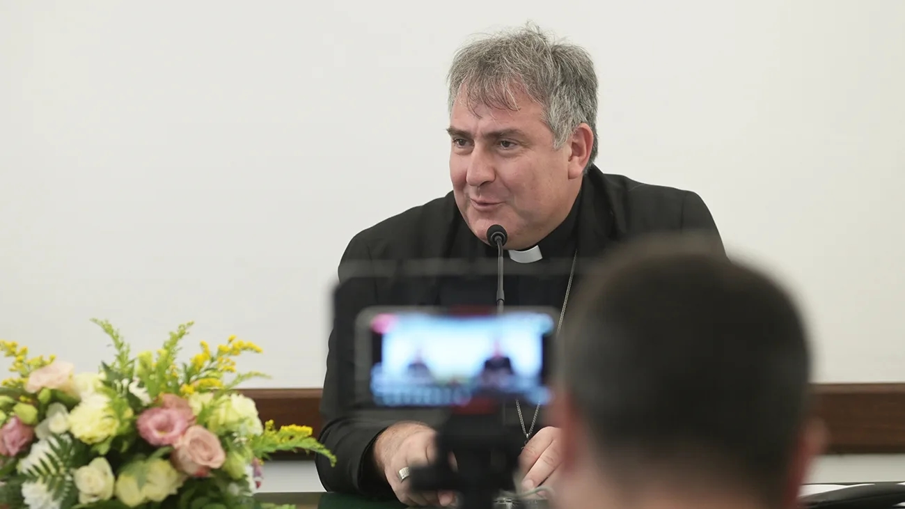 Ischia, Bispo Villano na missa pontifícia: "As demolições de casas estão gerando nova pobreza."
