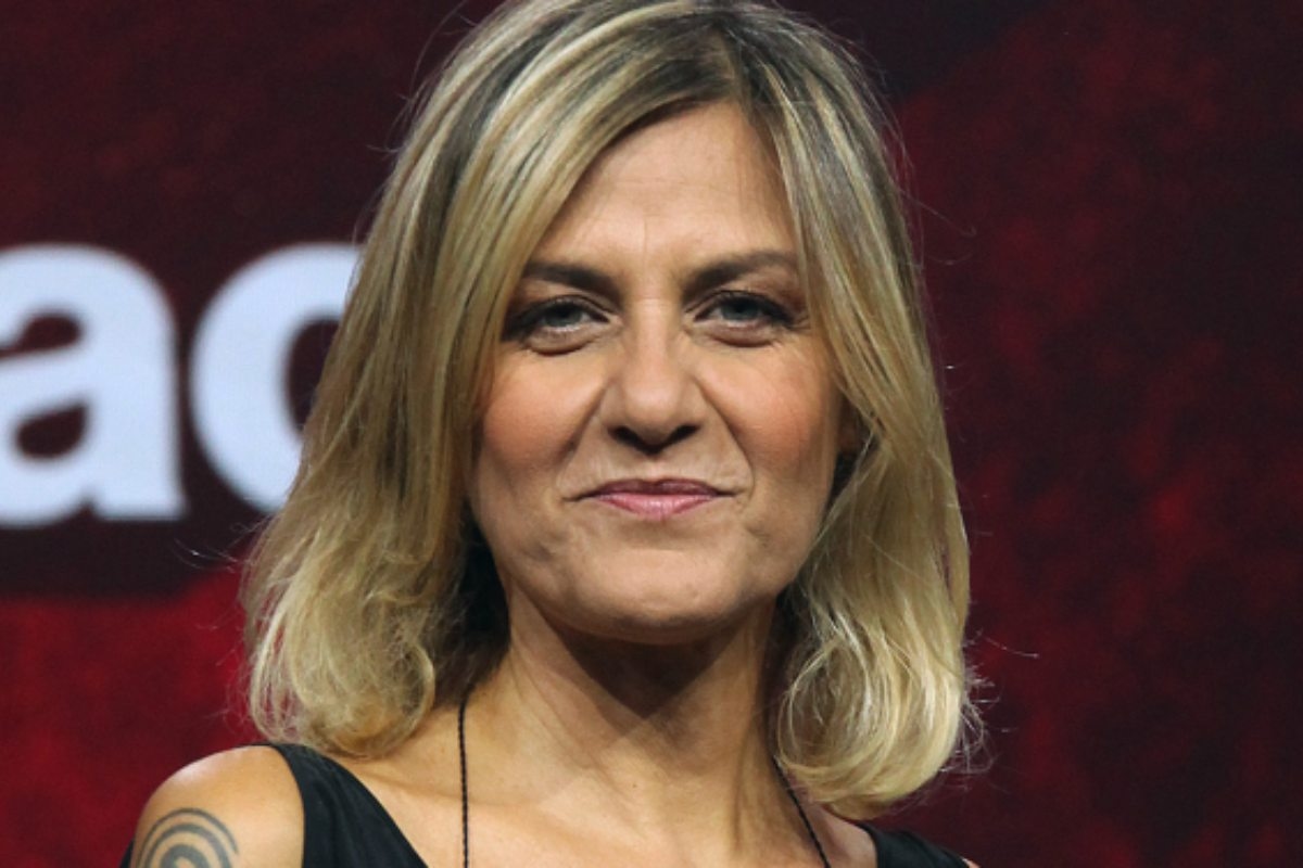 Irene Grandi senza filtri: “Ho iniziato in chiesa, poi con Vasco”/ “Sono una rompic* ma almeno sono libera”