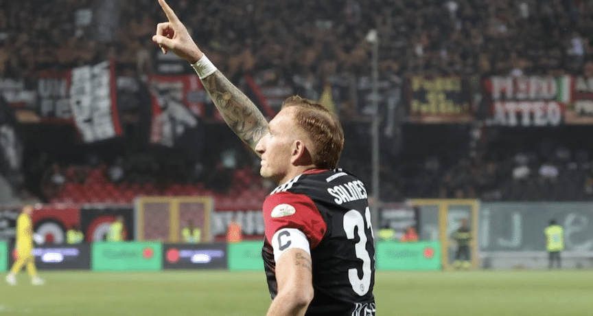 Foggia, l’addio del capitano Emmanuele Salines: “Questa città è stata casa, non solo campo”