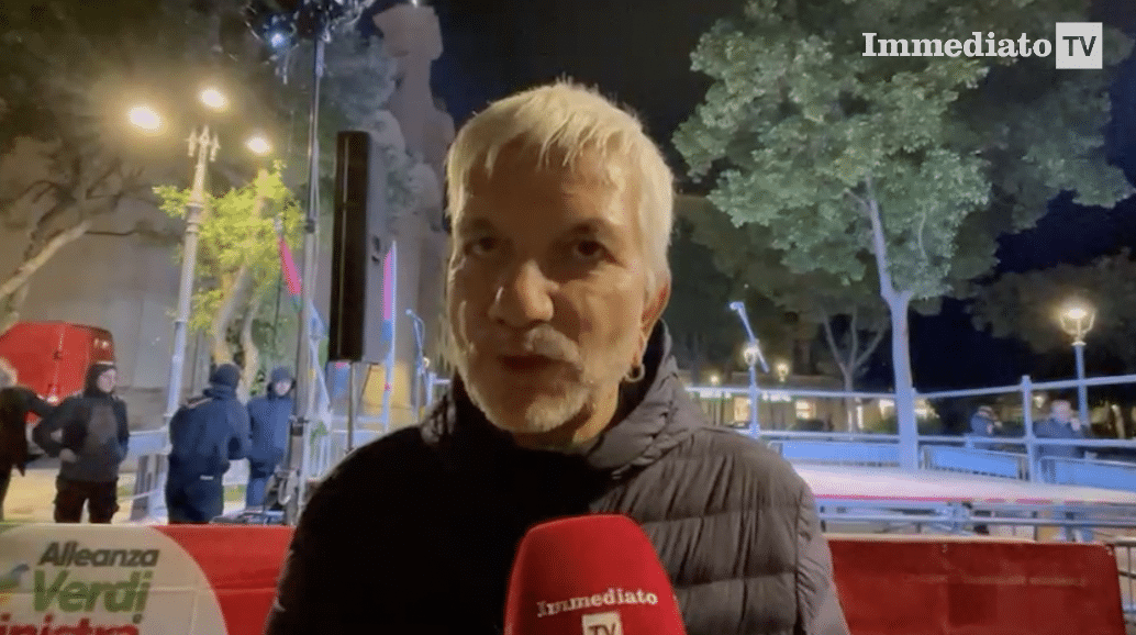 “Abbiamo bisogno di una politica connessa con la vita”. Nichi Vendola a Foggia con la lista AVS