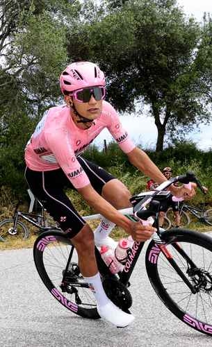Isaac del Toro torna sul podio e mantiene la testa della classifica