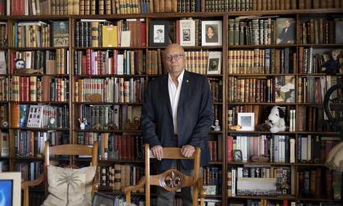 Vicente Quirarte and the responsibility of “purifying everyday words”