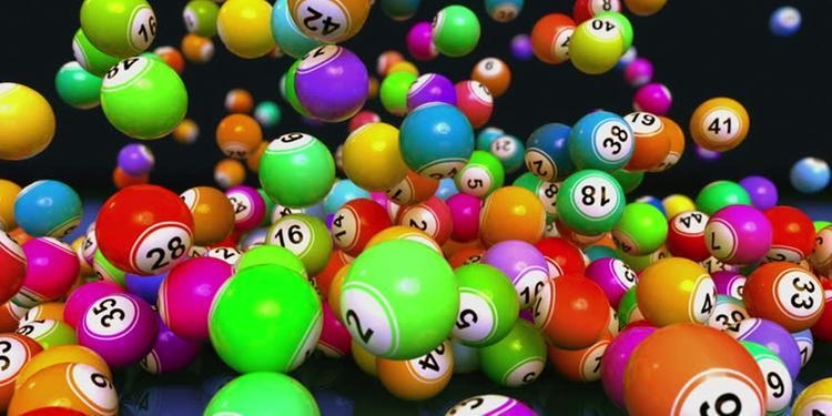 Розыгрыши Lotto, SuperEnalotto и 10eLotto состоятся сегодня в пятницу, 9 мая 2025 г.