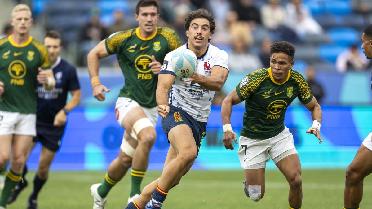 Tackling the prejudices of rugby 7