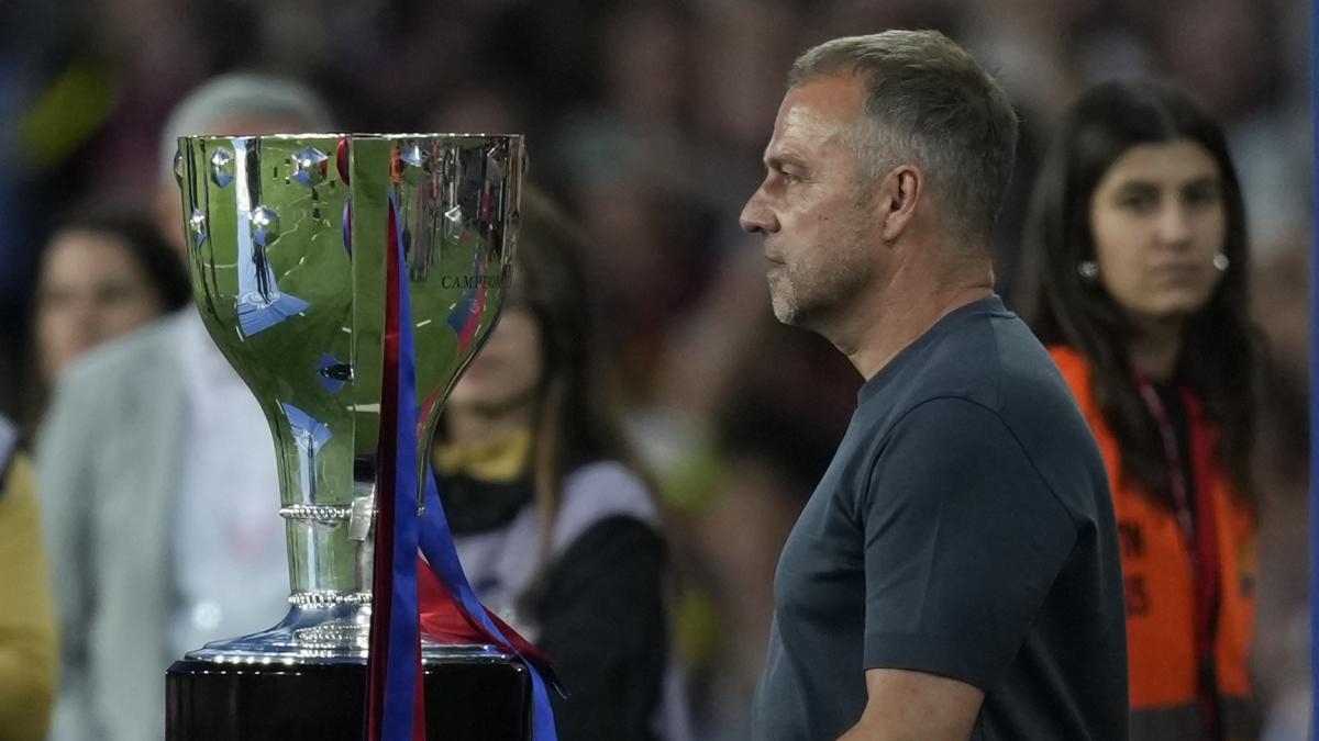 Flick, el solucionador de un Barça que ha capeado 11 lesiones