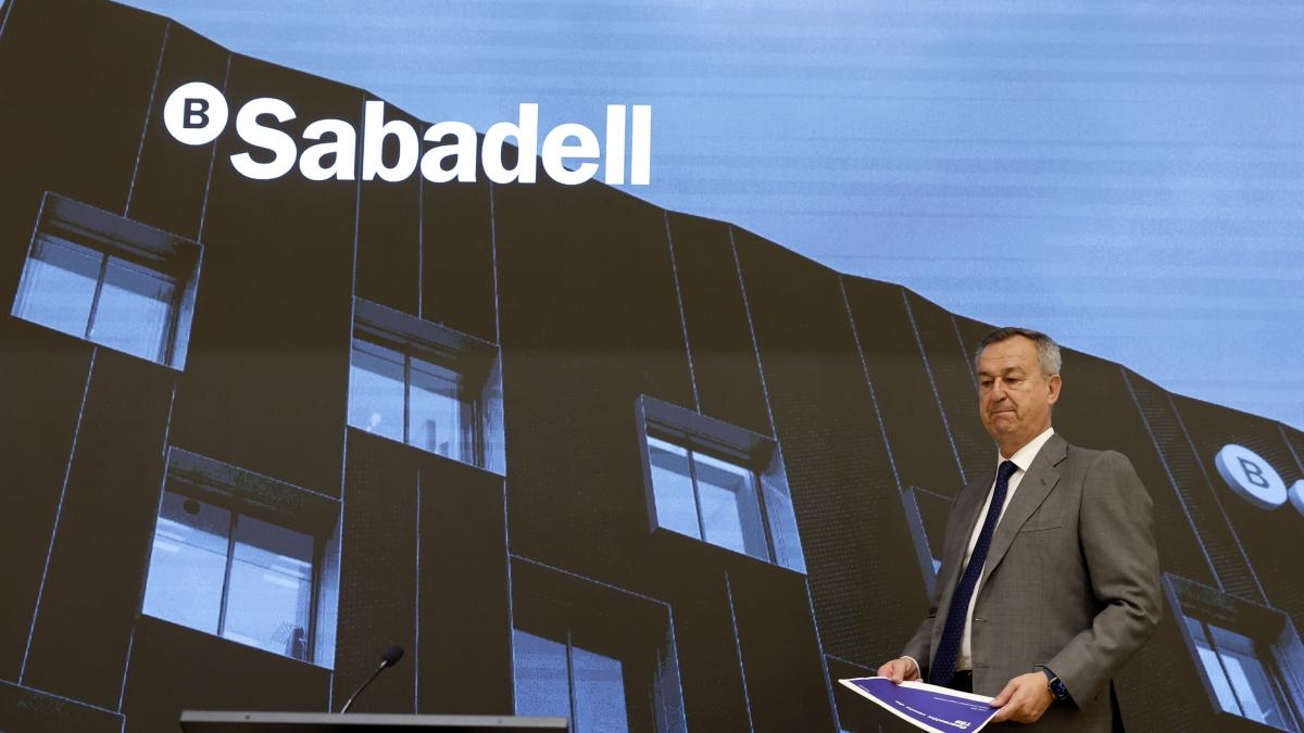 Сабадель считает, что продажа TSB сделает сделку BBVA по поглощению более дорогой и сложной.