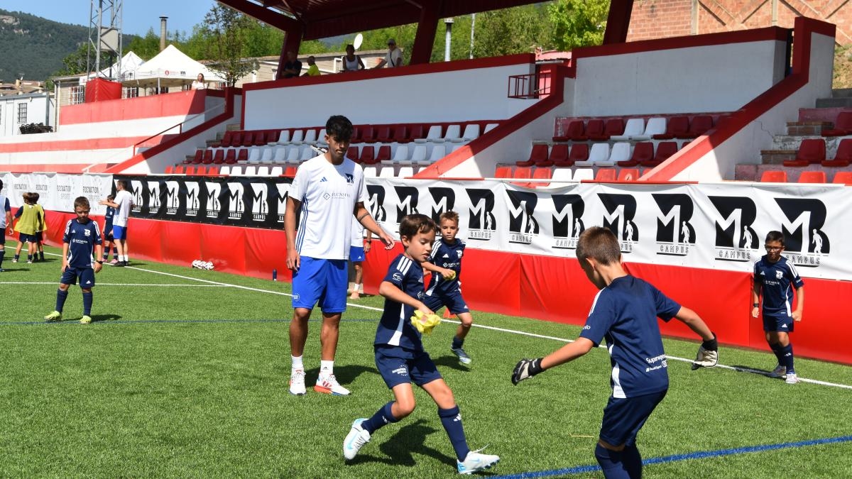 Marc Bernal'ın yeniden doğuşu: "Sakatlandığımda La Masia'nın karşısındaki bir otelde yaşıyordum."