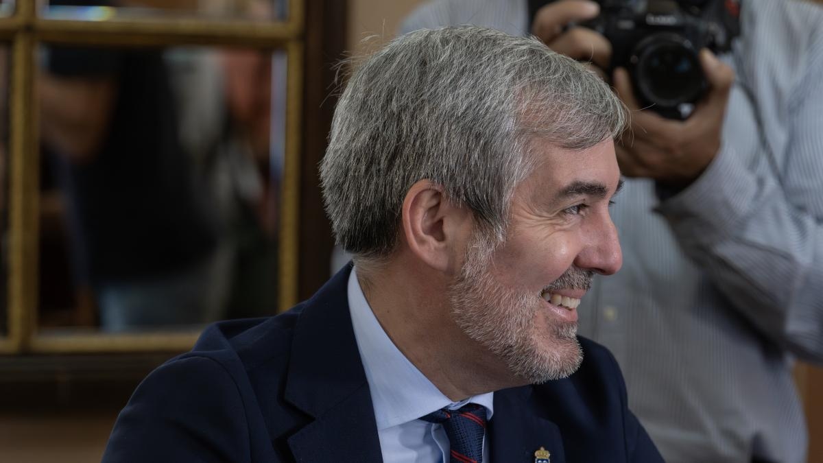 Fernando Clavijo: "Sánchez deve sottomettersi al voto di fiducia".