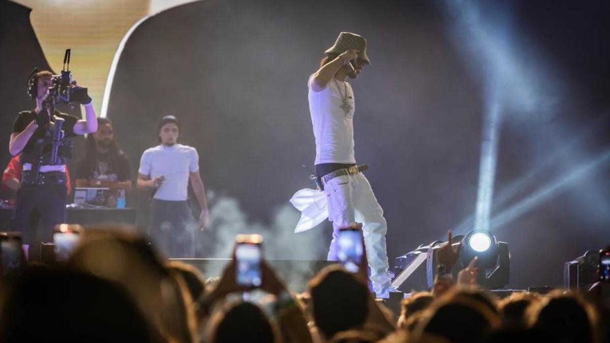 Barcelona se entrega al perreo en el Reggaeton Beach Festival