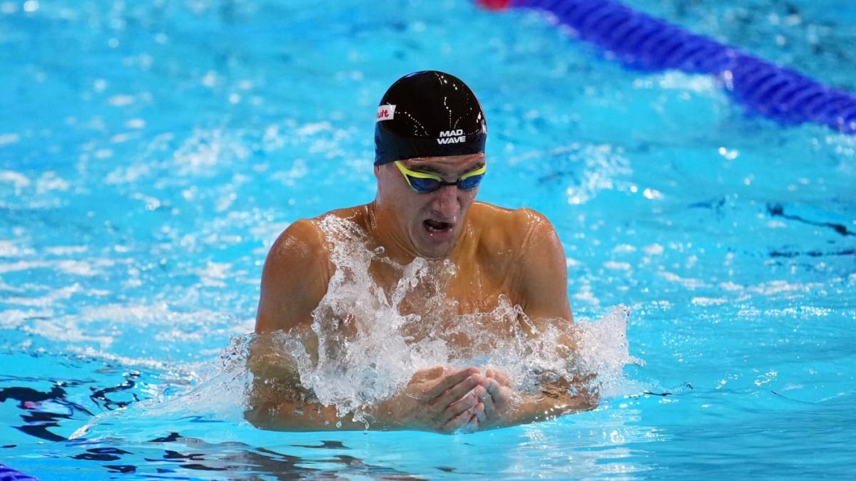 Il chitarrista che si allenerà con Ledecky e che ha capito le esigenze del nuoto a Singapore