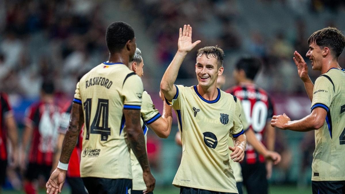 Barça, open to listening to offers for Marc Casadó