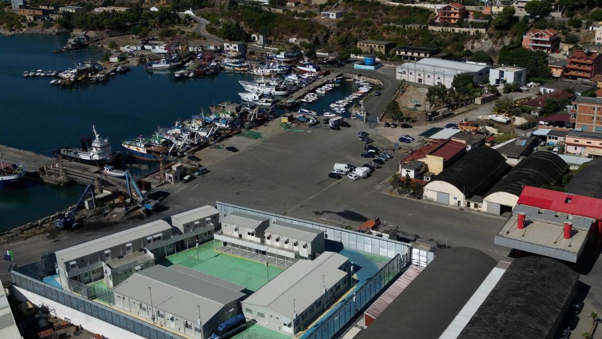 España, cada vez más sola contra los centros de retorno de inmigrates