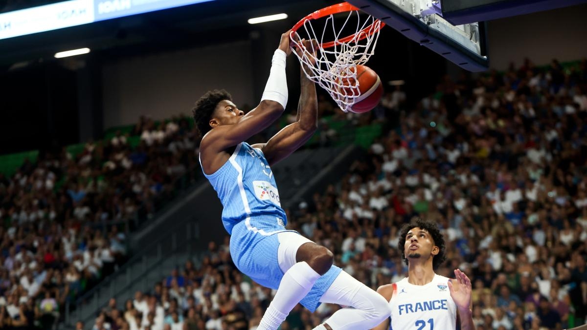 Antetokounmpo is the star of the NBA constellation
