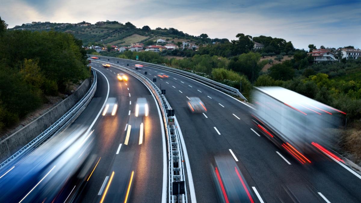 Confirmed by the DGT: These are the five reasons that lead drivers to exceed the permitted speed.