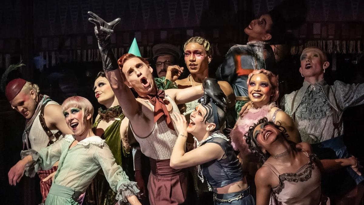 Mit Musik an einen anderen Ort am Broadway