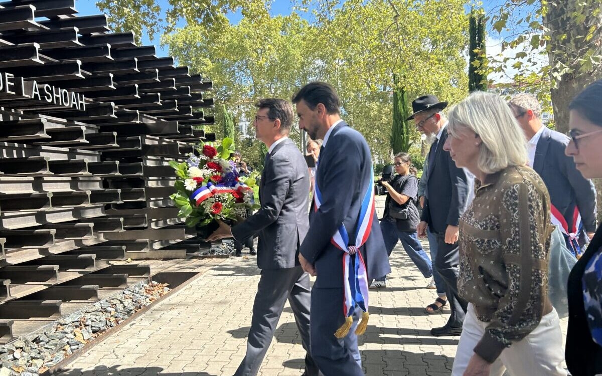 Danos ao Memorial do Holocausto em Lyon: "A República jamais permitirá que qualquer ato antissemita seja aprovado"