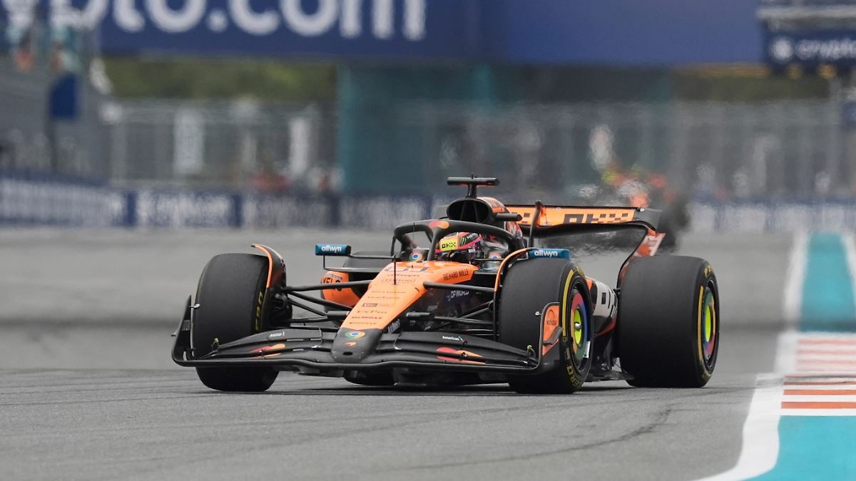 Piastri triumphs in Miami: McLaren torments Verstappen and Hamilton attacks his own team