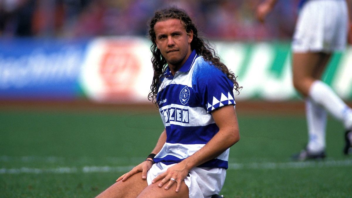 "Corte o cabelo!": Quando um profissional da Bundesliga se escondeu por medo dos próprios fãs