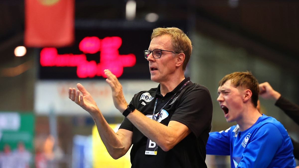 DHB U21 encanta técnico nacional: atuais campeões alemães avançam para a fase principal da Copa do Mundo com muitos gols