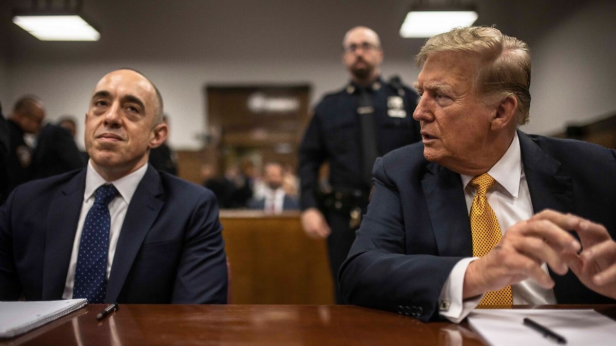 "Son derece uygunsuz": Trump'ın eski kişisel avukatı federal yargıç oldu